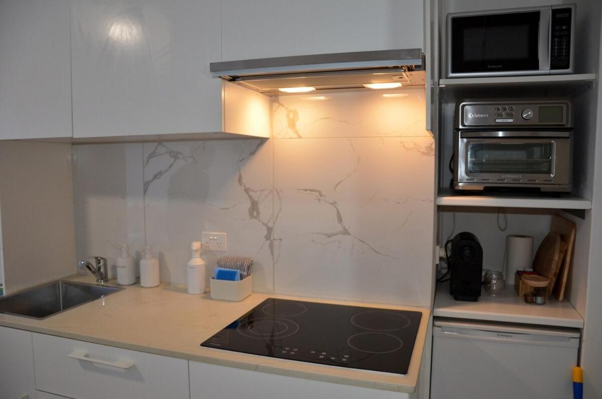 Cute In Maroubra Apartment